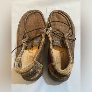 Hey Dude Brown Kids Shoes Hey Dude Size Y5- Youth Nice Boy Shoes Used